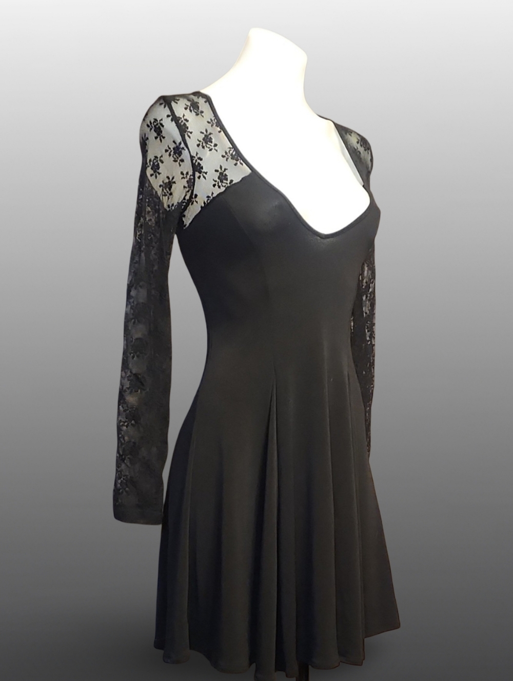 Kimchi Blue Black Lace Floral Long Sleeve A-Line Dress XS Lined Sheer